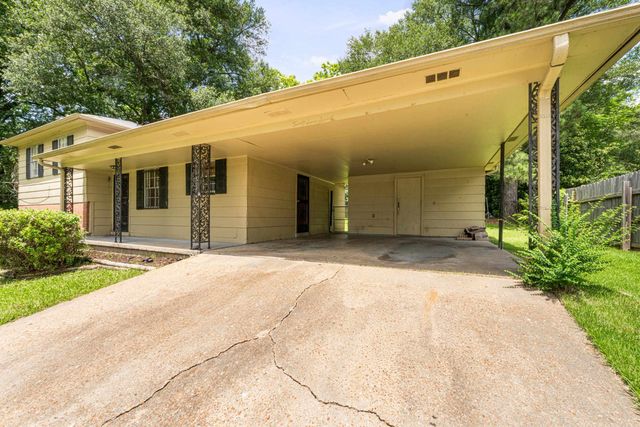 2770 WOODLAND HILLS CV, Memphis, TN 38127