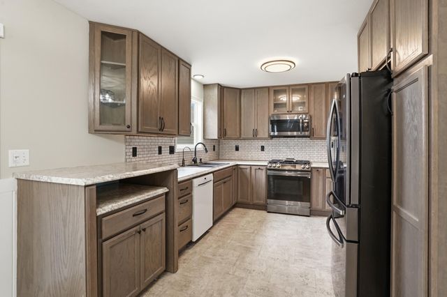 12358 Tippecanoe Place, Crown Point, IN 46307