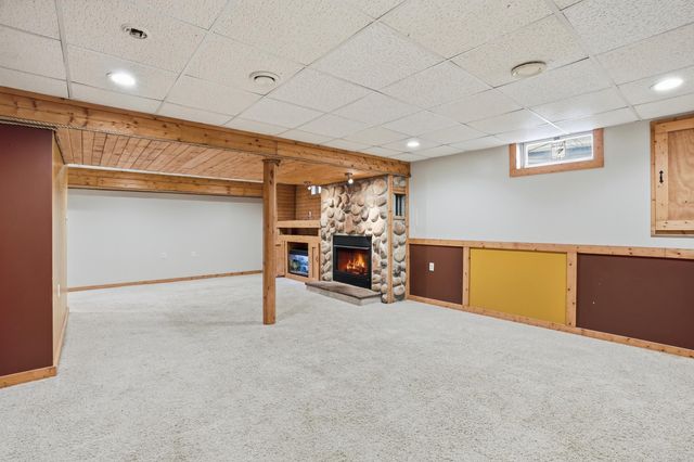12358 Tippecanoe Place, Crown Point, IN 46307