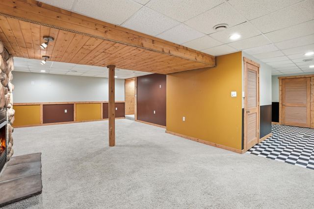 12358 Tippecanoe Place, Crown Point, IN 46307