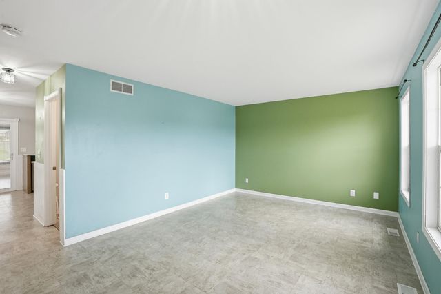 12358 Tippecanoe Place, Crown Point, IN 46307