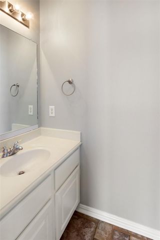 3202 Pleasant Cove Court, Houston, TX 77059