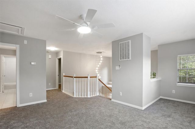 3202 Pleasant Cove Court, Houston, TX 77059
