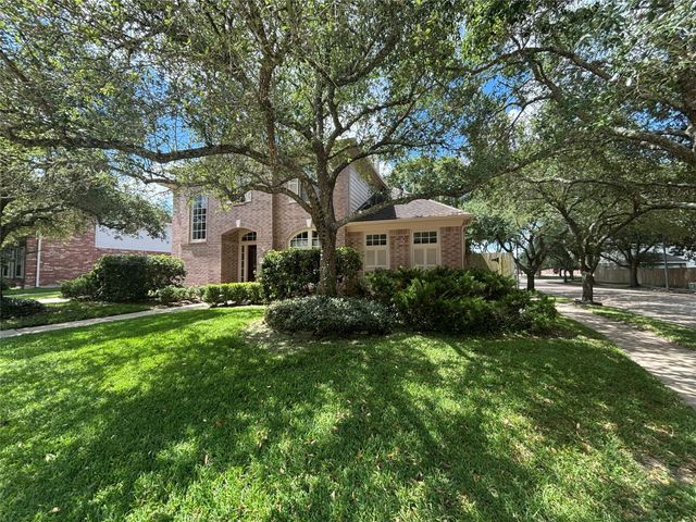 3202 Pleasant Cove Court, Houston, TX 77059