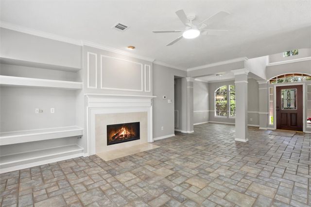 3202 Pleasant Cove Court, Houston, TX 77059
