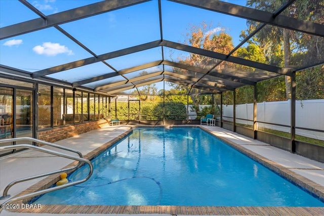 56 Winding Creek Way, Ormond Beach, FL 32174