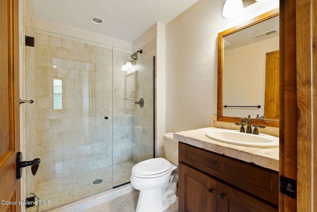 409 N Idaho Club Dr, Sandpoint, ID 83864 photo 39