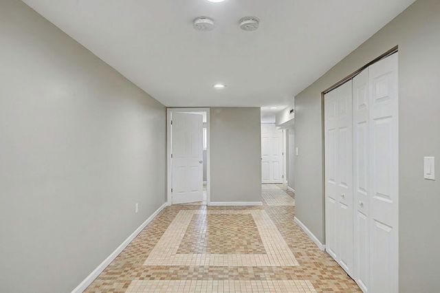 13326 S Burley Avenue, Chicago, IL 60633