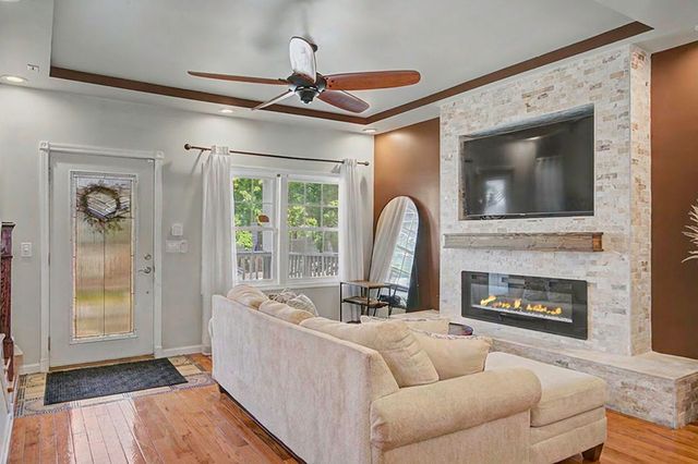 13326 S Burley Avenue, Chicago, IL 60633