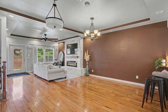 13326 S Burley Avenue, Chicago, IL 60633