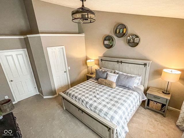 1036 Cavendish Drive, Carmel, IN 46032