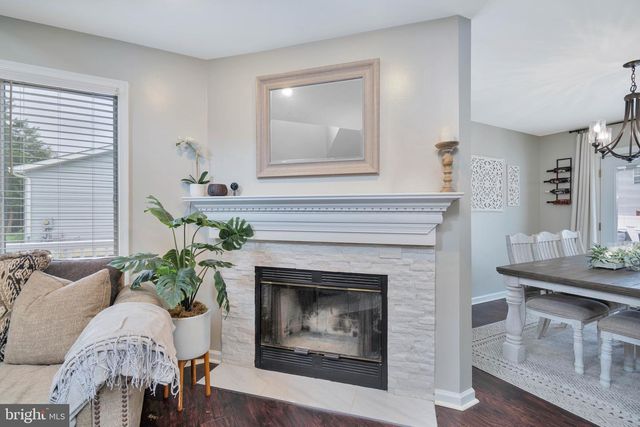1230 RAMBLEWOOD DR, Vineland, NJ 08360