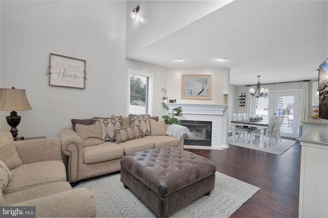 1230 RAMBLEWOOD DR, Vineland, NJ 08360