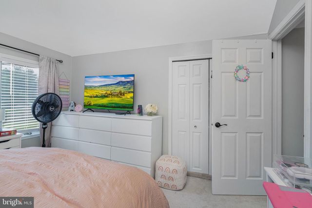 1230 RAMBLEWOOD DR, Vineland, NJ 08360