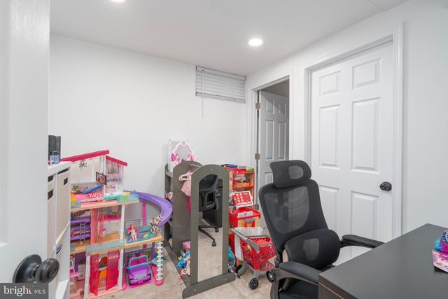 1230 RAMBLEWOOD DR, Vineland, NJ 08360