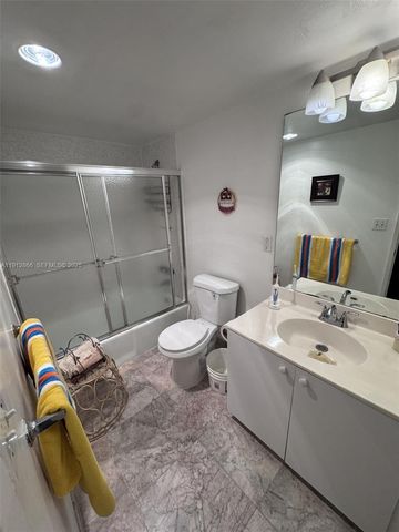 19390 Collins Avenue 1608, Sunny Isles Beach, FL 33160