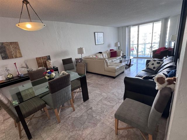 19390 Collins Avenue 1608, Sunny Isles Beach, FL 33160