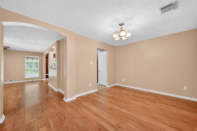 7603 Timber Switch Rd, Cleveland, TX 77328