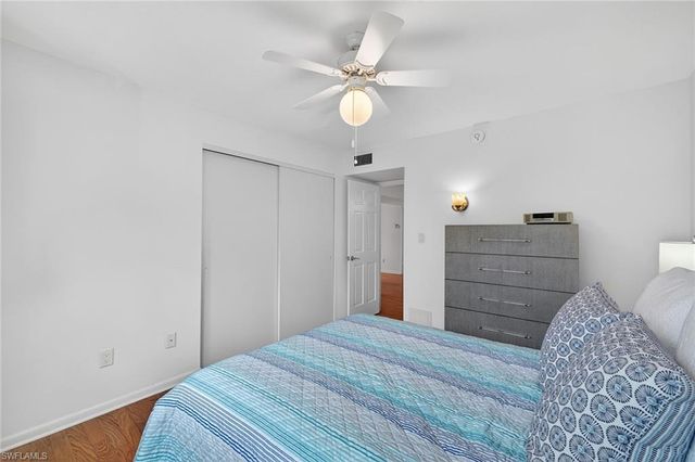 788 Park Shore DR C25, Naples, FL 34103