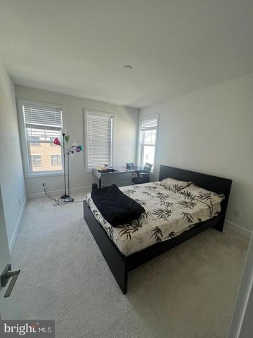 42632 DARALA DR, Ashburn, VA 20147