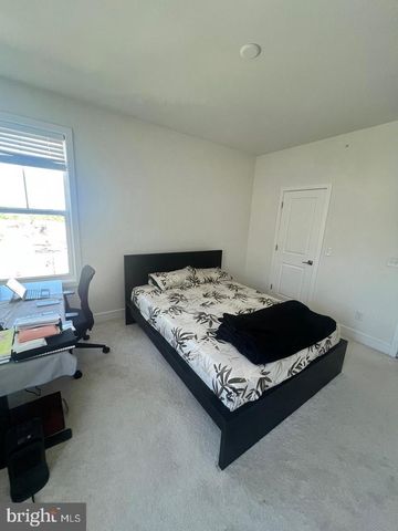 42632 DARALA DR, Ashburn, VA 20147