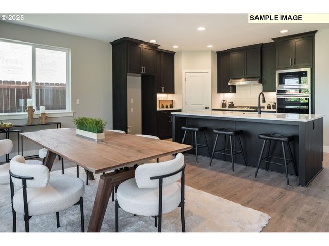 8365 N HARGRAVE St, Camas, WA 98607