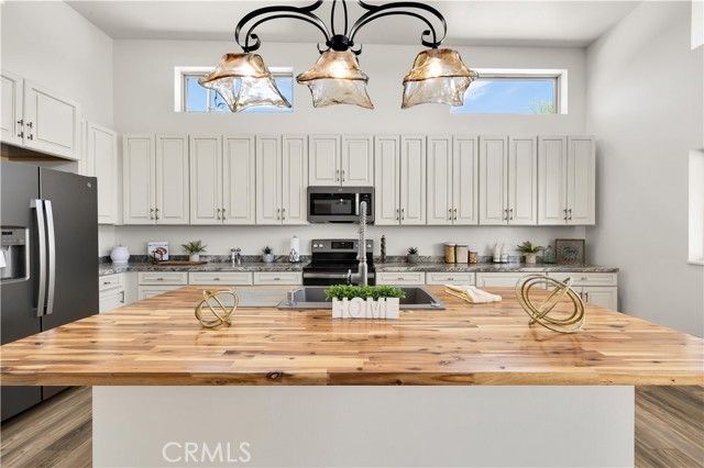 49244 Park Avenue, Morongo Valley, CA 92256