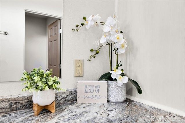 49244 Park Avenue, Morongo Valley, CA 92256