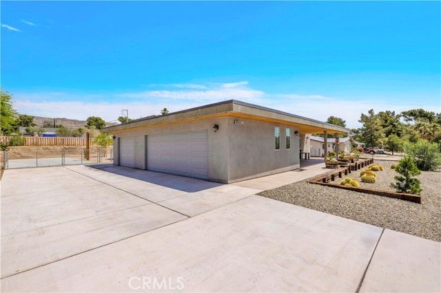 49244 Park Avenue, Morongo Valley, CA 92256