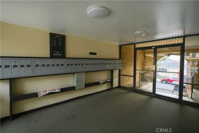 4015 W 137th Street 103, Hawthorne, CA 90250