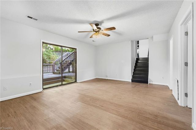 3319 Argyle Lane, Greensboro, NC 27406