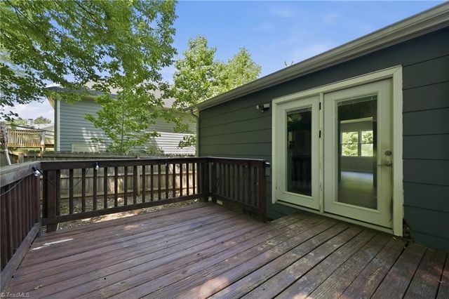 3319 Argyle Lane, Greensboro, NC 27406