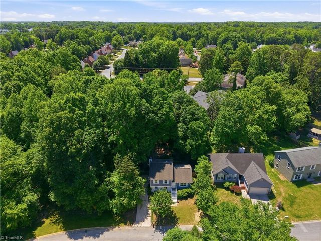 3319 Argyle Lane, Greensboro, NC 27406