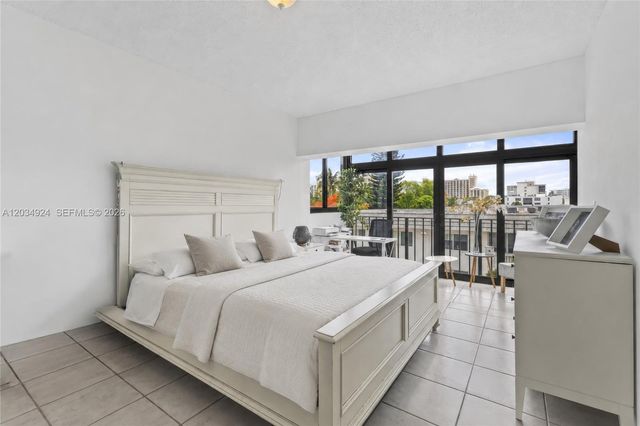 575 Crandon Blvd 413 413, Key Biscayne, FL 33149