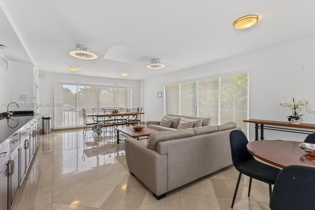575 Crandon Blvd 413 413, Key Biscayne, FL 33149