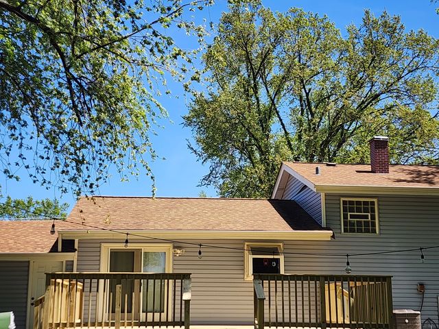 1352 Glen Ellyn Road, Glendale Heights, IL 60139