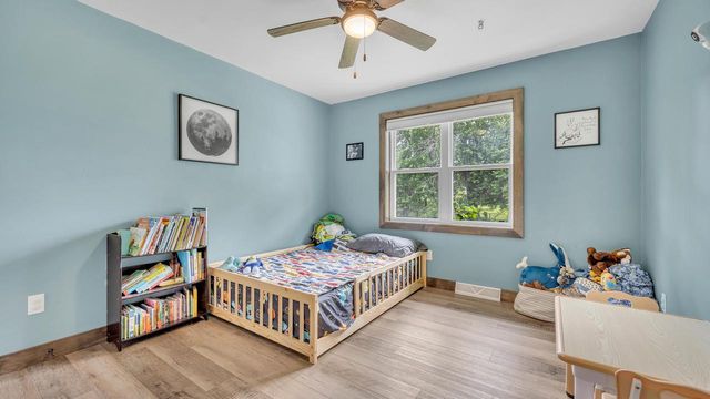 10515 Olivers WAY, Maribel, WI 54227