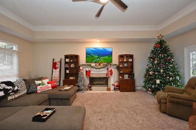 105 Windstar Bay Blvd, Hendersonville, TN 37075