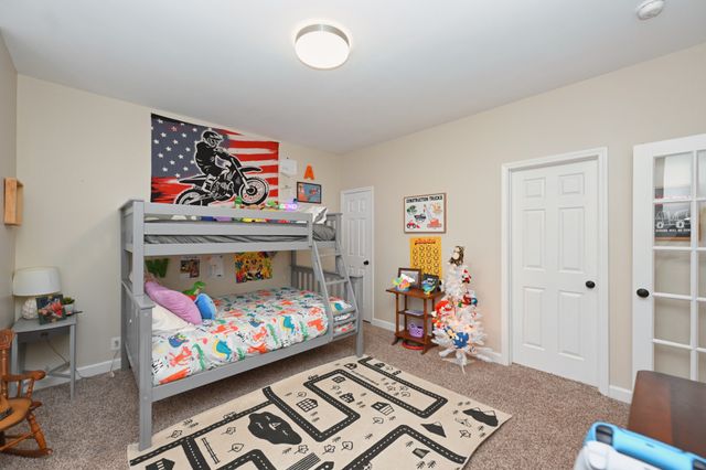 105 Windstar Bay Blvd, Hendersonville, TN 37075