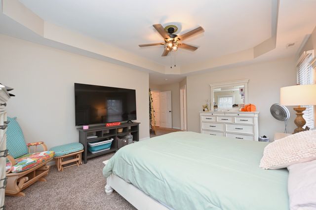 105 Windstar Bay Blvd, Hendersonville, TN 37075