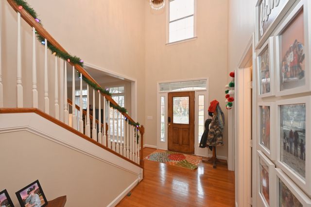 105 Windstar Bay Blvd, Hendersonville, TN 37075