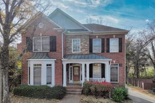 105 Windstar Bay Blvd, Hendersonville, TN 37075