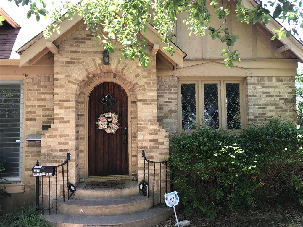 3118 Greene Avenue, Fort Worth, TX 76109