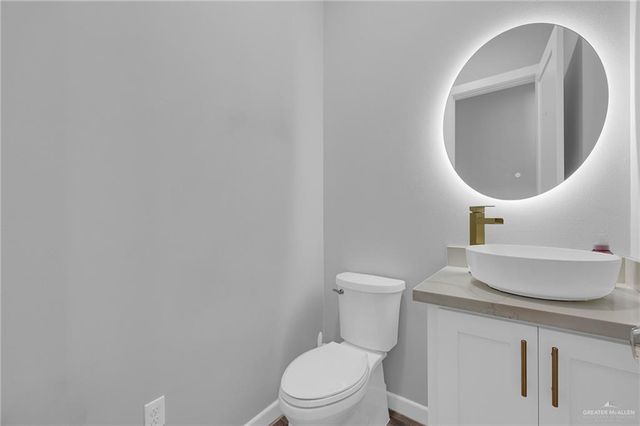 5284 N Mayberry Road, Palmhurst, TX 78573