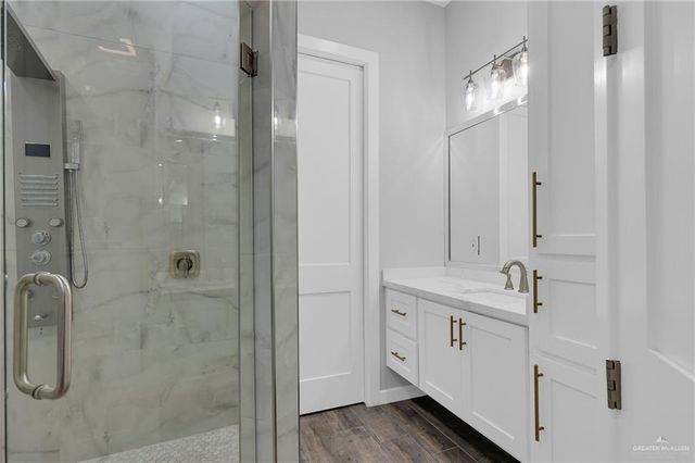 5284 N Mayberry Road, Palmhurst, TX 78573