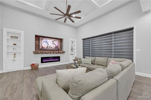 5284 N Mayberry Road, Palmhurst, TX 78573