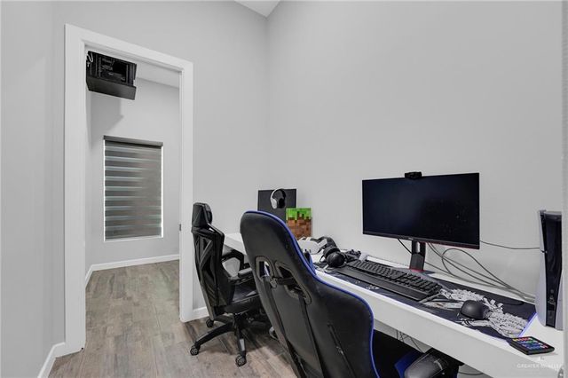 5284 N Mayberry Road, Palmhurst, TX 78573