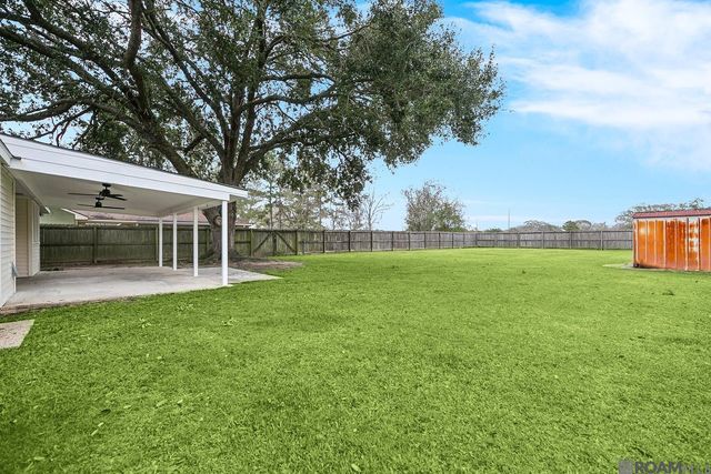 3314 Cedar St, Zachary, LA 70791