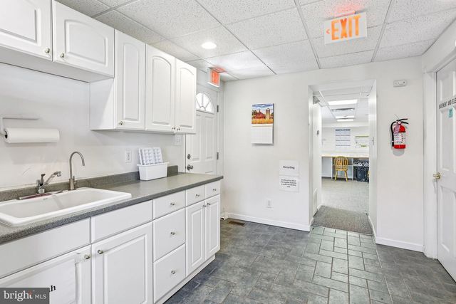 841 CAMDEN AVE, Blackwood, NJ 08012