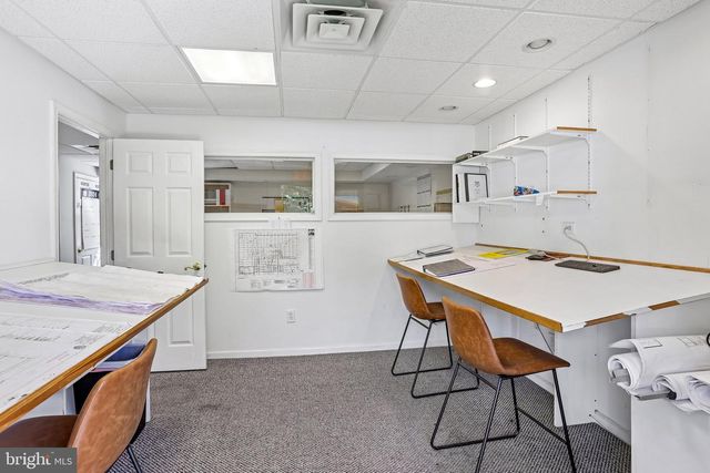 841 CAMDEN AVE, Blackwood, NJ 08012